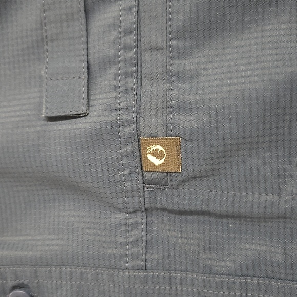 American Outdoors Men Shirt - Picture 6 of 13